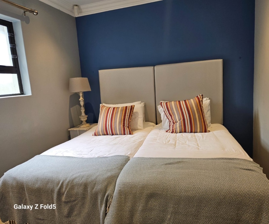 To Let  Bedroom Property for Rent in Winterstrand Eastern Cape